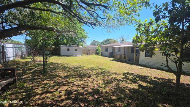 10791 LUANA Drive N, Jacksonville, FL 32246