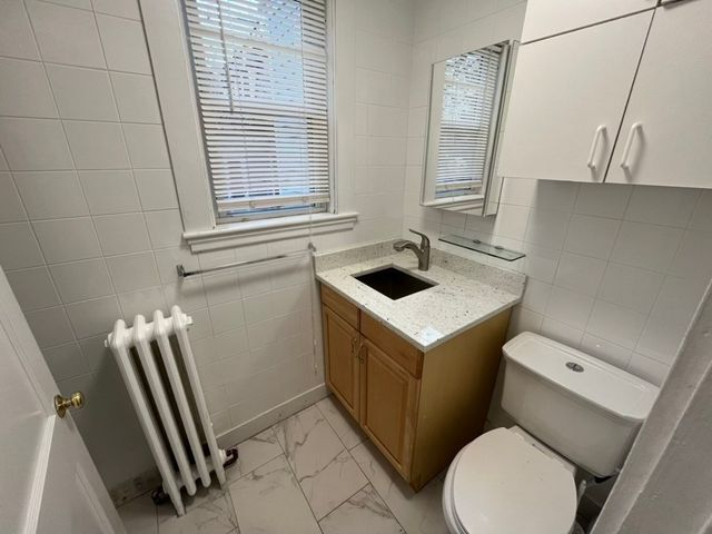 15 Arlington St 2R, Cambridge, MA 02140