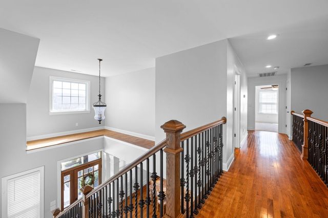 1010 Natural Way, Soddy Daisy, TN 37379