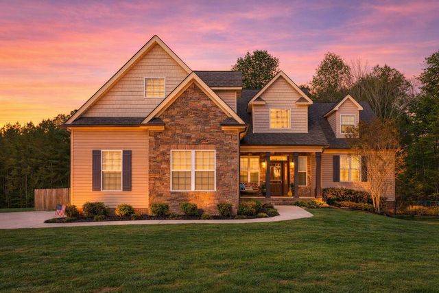 1010 Natural Way, Soddy Daisy, TN 37379