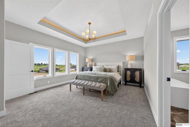 5632 N 213th Street, Elkhorn, NE 68022