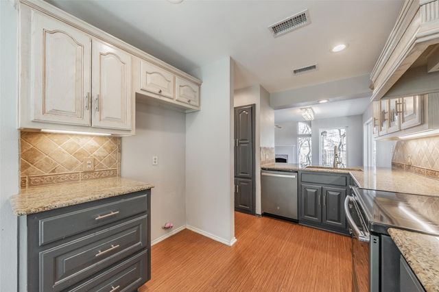 4218 Mojave Drive, De Cordova, TX 76049