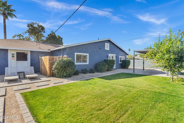 3046 E GLENROSA Avenue, Phoenix, AZ 85016