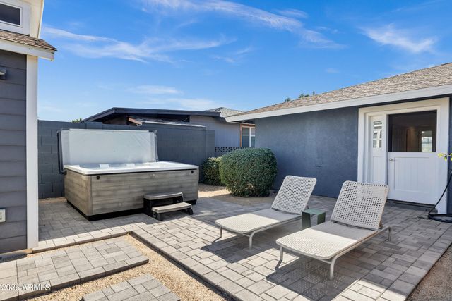 3046 E GLENROSA Avenue, Phoenix, AZ 85016