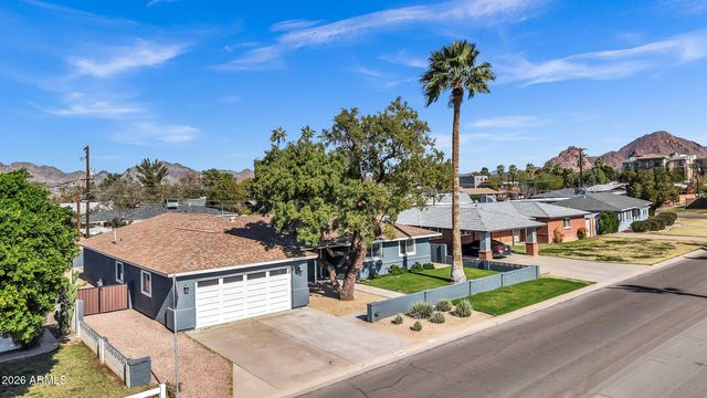 3046 E GLENROSA Avenue, Phoenix, AZ 85016