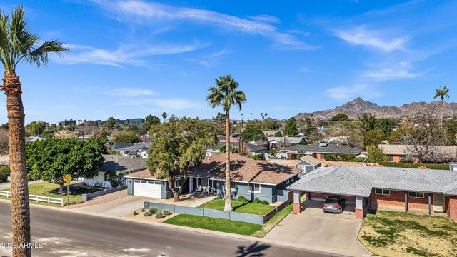 3046 E GLENROSA Avenue, Phoenix, AZ 85016