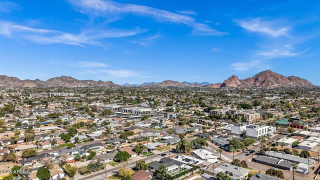 3046 E GLENROSA Avenue, Phoenix, AZ 85016