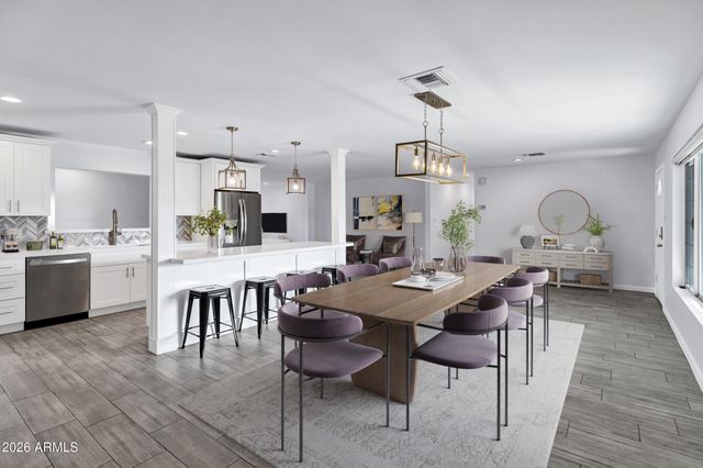 3046 E GLENROSA Avenue, Phoenix, AZ 85016