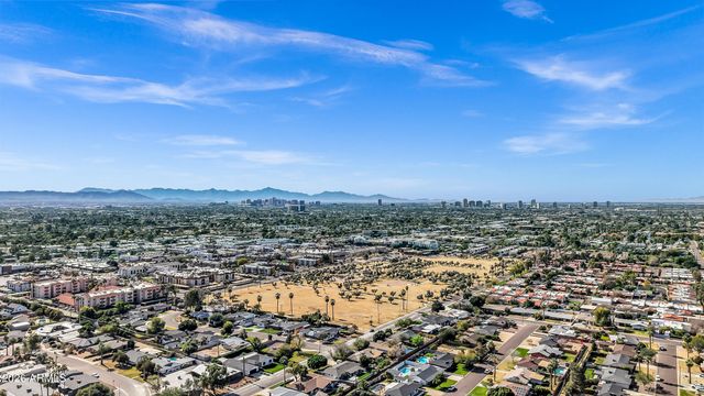 3046 E GLENROSA Avenue, Phoenix, AZ 85016