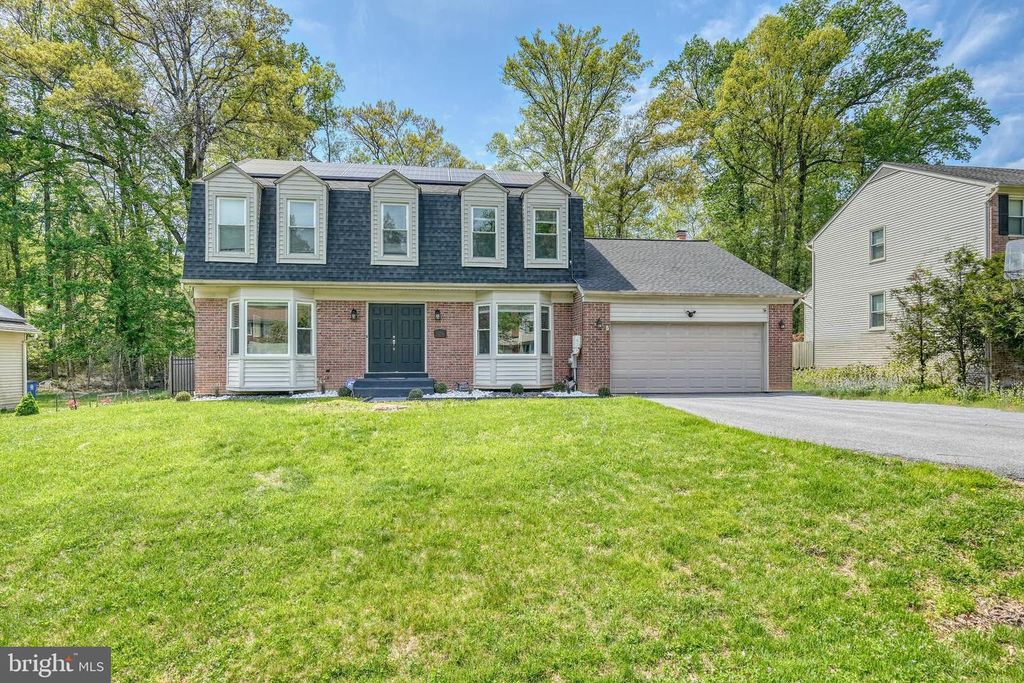 Image 1 of property listing at 14716 PEACHWOOD DR, Silver Spring, MD 20905