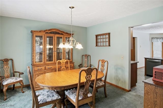 86 Timothy Avenue, Cuyahoga Falls, OH 44223