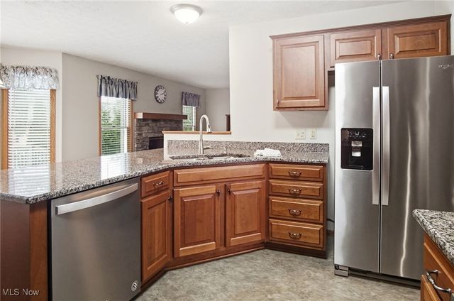 86 Timothy Avenue, Cuyahoga Falls, OH 44223