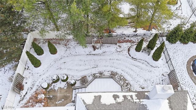 86 Timothy Avenue, Cuyahoga Falls, OH 44223