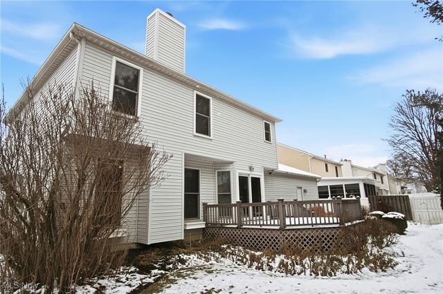 86 Timothy Avenue, Cuyahoga Falls, OH 44223