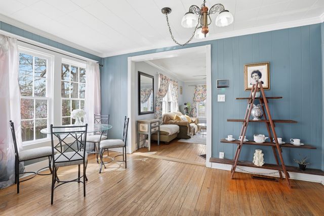 103 Freeman Ave, Dickson, TN 37055