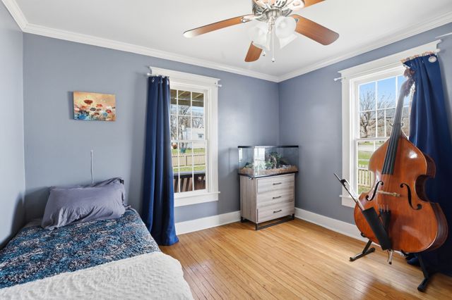 103 Freeman Ave, Dickson, TN 37055