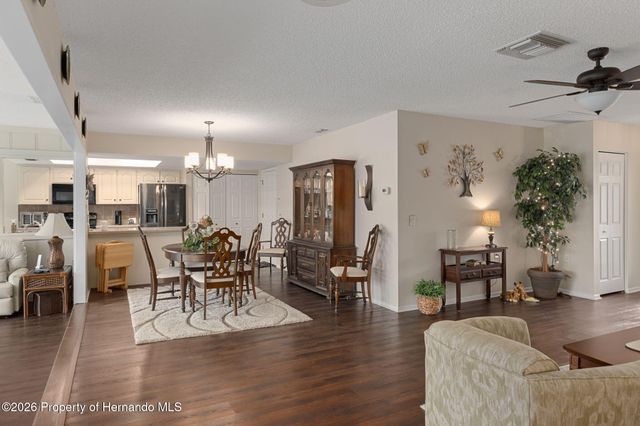 7151 Bottle Brush Drive, Spring Hill, FL 34606