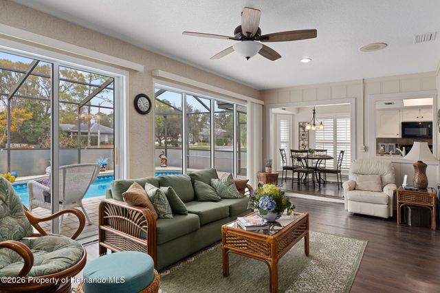 7151 Bottle Brush Drive, Spring Hill, FL 34606