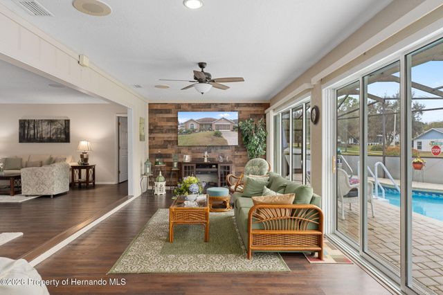 7151 Bottle Brush Drive, Spring Hill, FL 34606