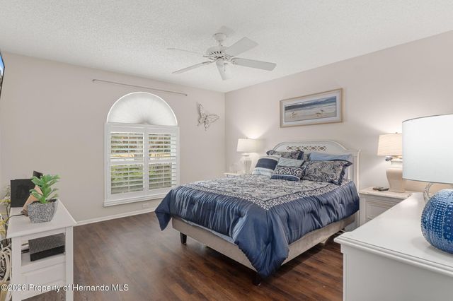 7151 Bottle Brush Drive, Spring Hill, FL 34606