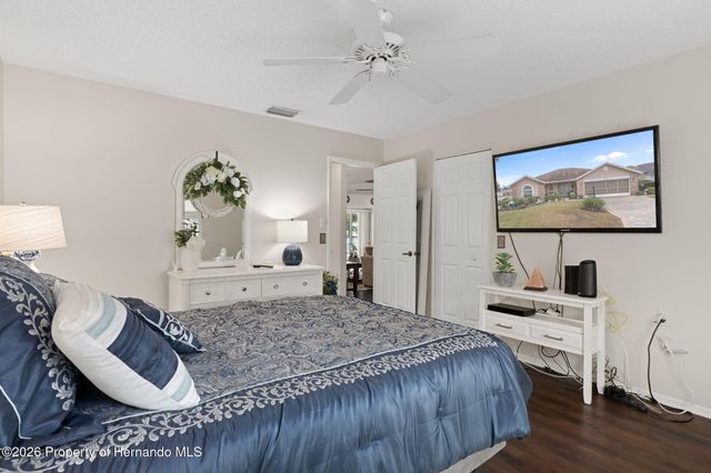 7151 Bottle Brush Drive, Spring Hill, FL 34606