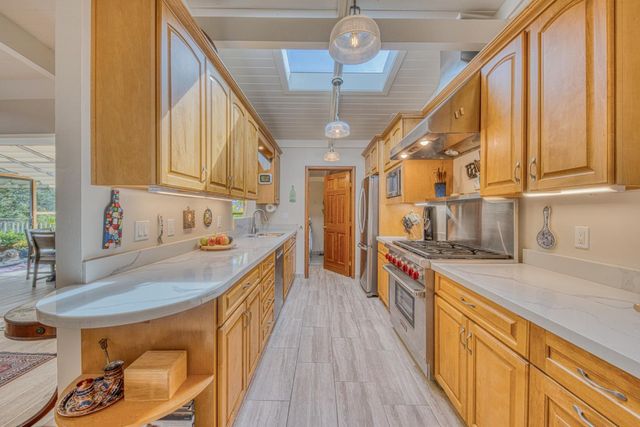 14 Shady Lane, Monterey, CA 93940