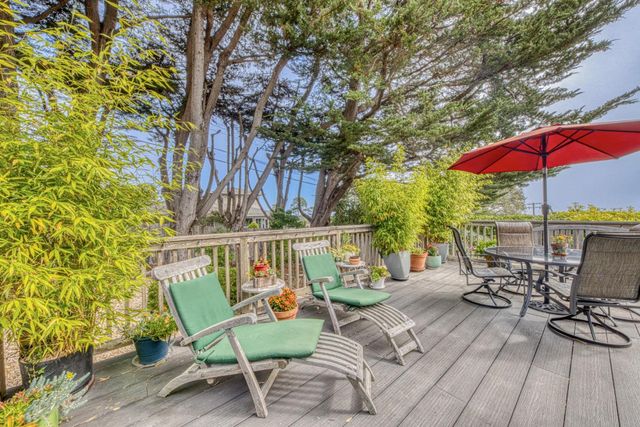 14 Shady Lane, Monterey, CA 93940