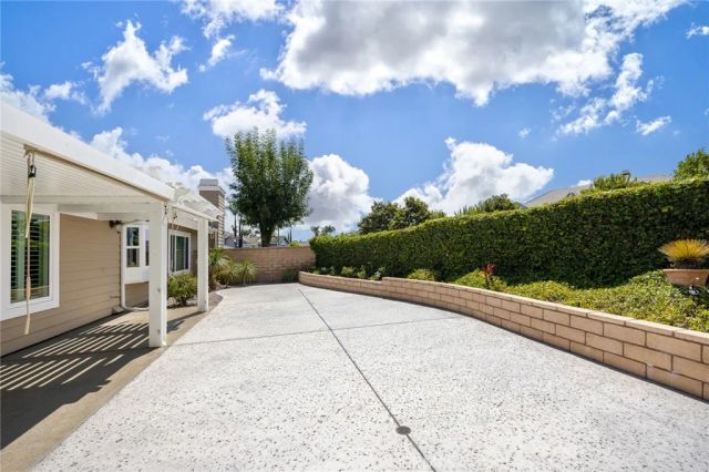 2055 Paseo Susana, San Dimas, CA 91773