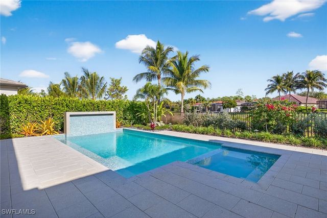 16732 Lucarno WAY N, Naples, FL 34110