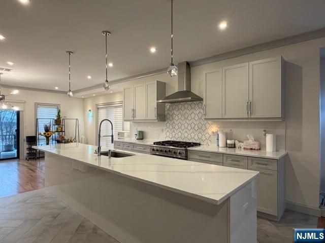 261 7th Street B, Palisades Park, NJ 07650