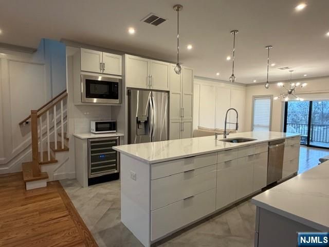 261 7th Street B, Palisades Park, NJ 07650