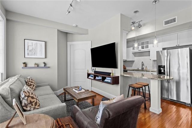 908 Juniper Street NE 207, Atlanta, GA 30309