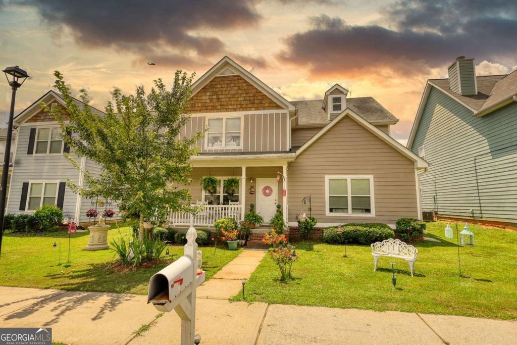35 Paula Drive, Porterdale, GA 30014