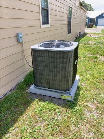 1135 SW FAIRFAX GLEN, Lake City, FL 32025