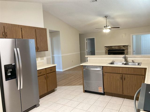 1135 SW FAIRFAX GLEN, Lake City, FL 32025