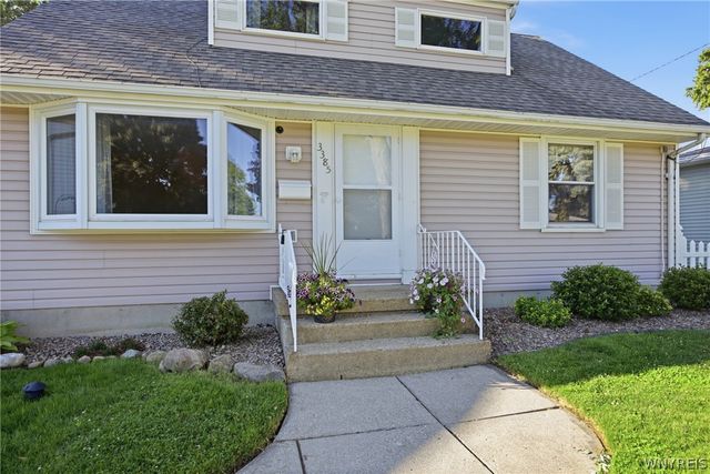 3385 Dickens Road, Hamburg, NY 14219