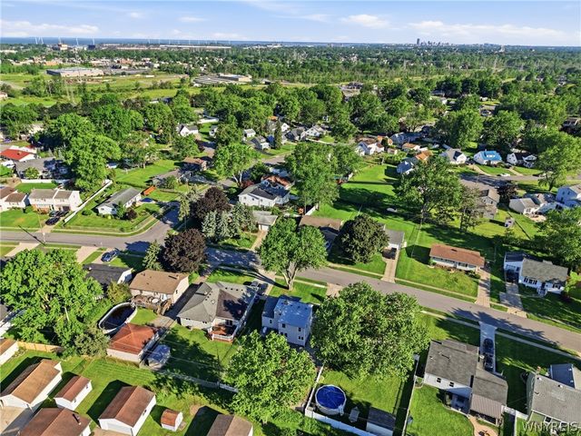 3385 Dickens Road, Hamburg, NY 14219