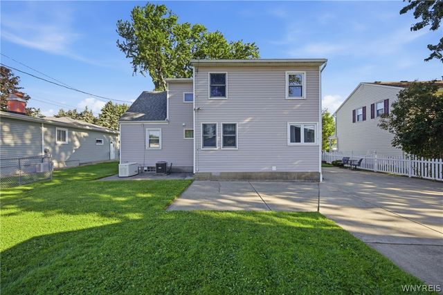 3385 Dickens Road, Hamburg, NY 14219