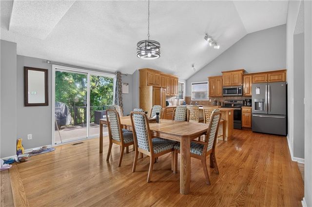 900 Coachman Drive, Pleasant Hill, MO 64080