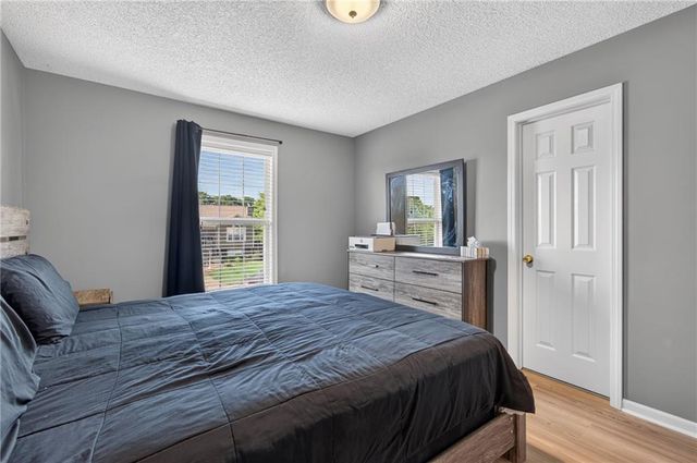 900 Coachman Drive, Pleasant Hill, MO 64080