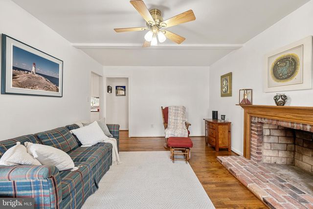 8805 AQUARY CT, Springfield, VA 22153