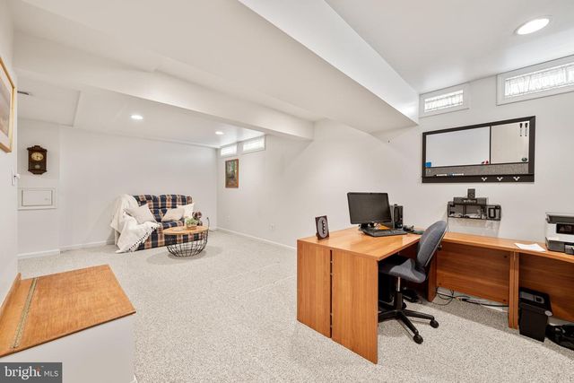 8805 AQUARY CT, Springfield, VA 22153