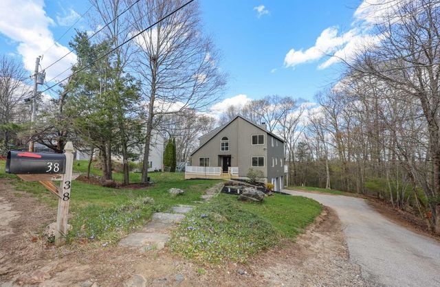 38 Caleb Drive, Danville, NH 03819