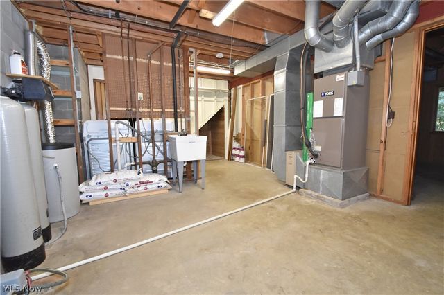 3706 Poe Road, Medina, OH 44256