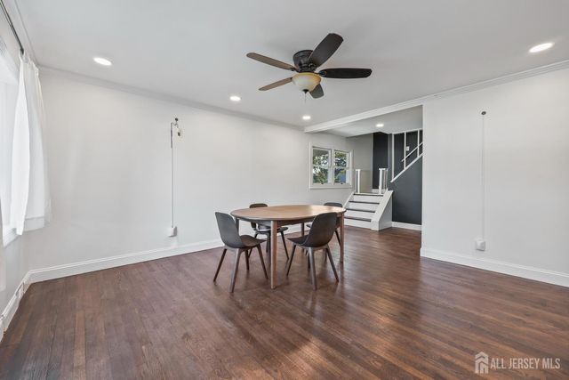 20 Oregon Avenue, Hazlet, NJ 07730