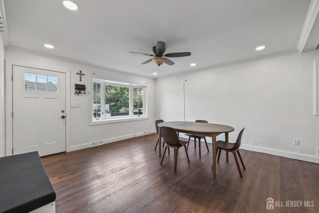 20 Oregon Avenue, Hazlet, NJ 07730