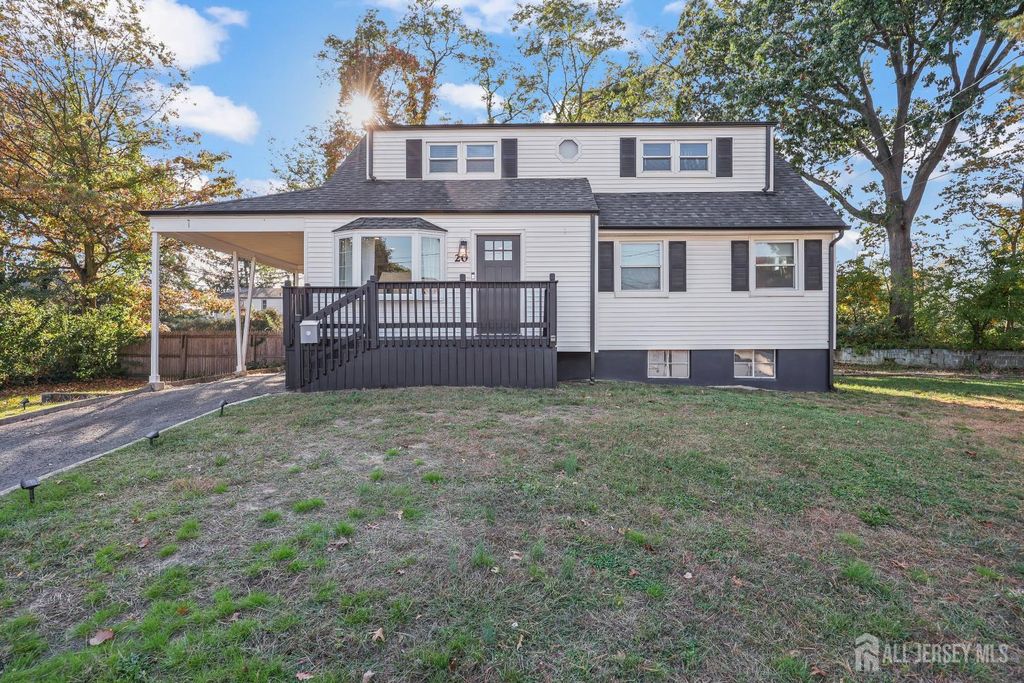 20 Oregon Avenue, Hazlet, NJ 07730