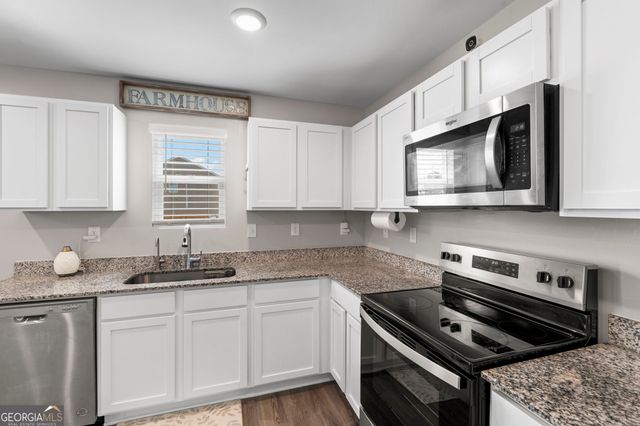 238 Isabella Way, Byron, GA 31008