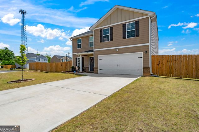 238 Isabella Way, Byron, GA 31008
