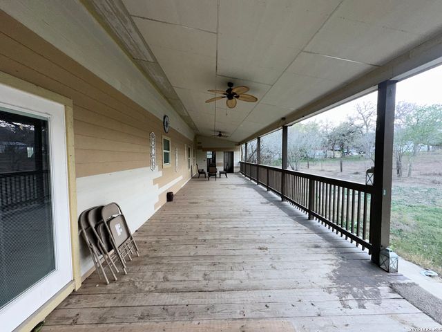 23185 Pleasanton, San Antonio, TX 78264